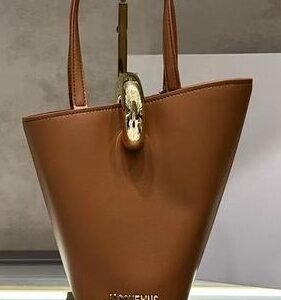 Sac Jacquemus Le Bambola asymetrique